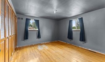 18607 Colonial Ct, Allen Park, MI 48101
