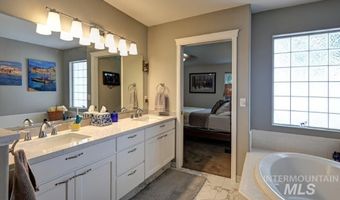 12453 W Meadow Wood Dr, Boise, ID 83713