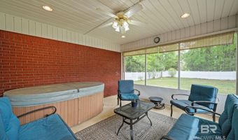 701 W 8th St, Bay Minette, AL 36507