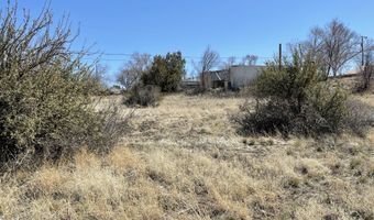 649 W El Dorita Ave, Ash Fork, AZ 86320