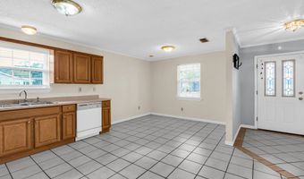 105 Bouslog St, Bay St. Louis, MS 39520