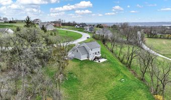 57 CHATEAU Cir, Wrightsville, PA 17368