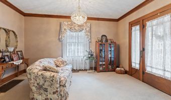 215 W Main St, Bloomfield, IN 47424