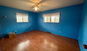 99 Mulligan Rd, Athens, OH 45701