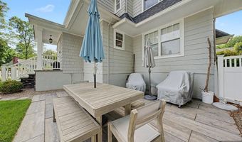 26 George St, Allendale, NJ 07401