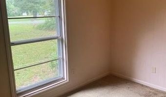 5621 CARL St, Alexandria, LA 71301