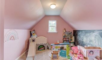 151 Moriah Woods Dr, Auburn, GA 30011