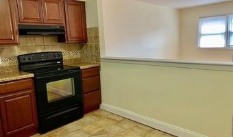 34 E 32ND St C8, Bayonne, NJ 07002