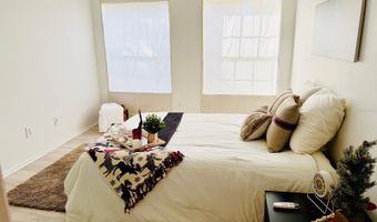 216 AFTON Sq 202, Altamonte Springs, FL 32714