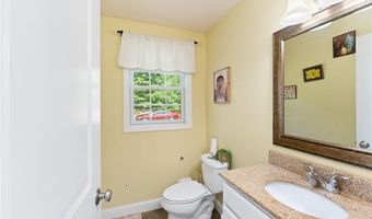 14 Longbrook Dr, Cumberland, RI 02864