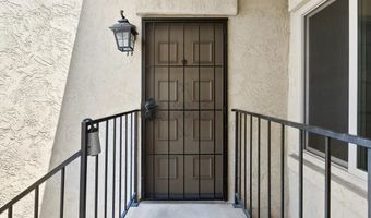 4515 4Th St 11, La Mesa, CA 91941