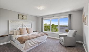 6644 Lamplight Dr, Albertville, MN 55301