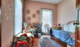 815 S 358th St, Avoca, NE 68307