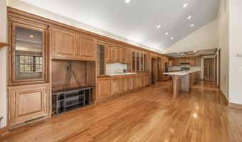 2236 Pine Lake Dr NW, Arab, AL 35016