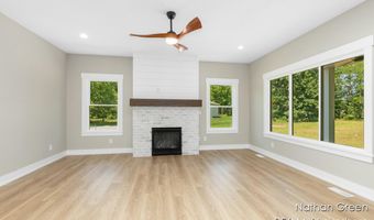 3303 Autumn Trl, Allegan, MI 49010