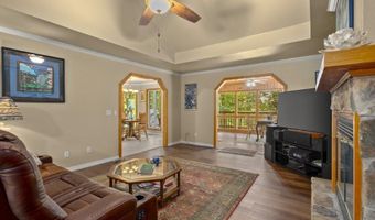 5 Sunderland Ln, Bella Vista, AR 72714
