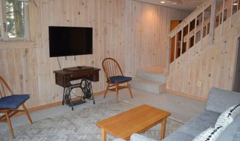 113 Iroquois Ave, Becket, MA 01223