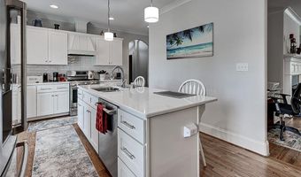 3526 Tot Hill Farm Rd, Asheboro, NC 27205