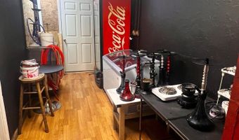 112 Main, Barnesville, GA 30204
