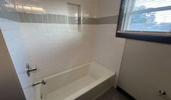 154 S 9th Ave, Beech Grove, IN 46107