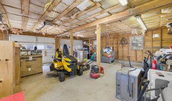 238 Swan Lake Ave, Belfast, ME 04915