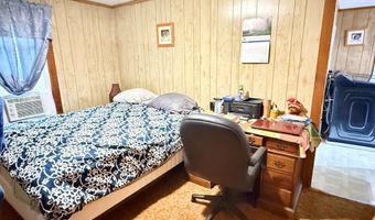 1408 Point Mason Rd, Big Sandy, TN 38221