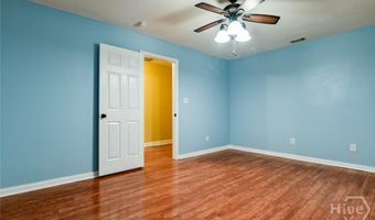 283 Creekside Dr, Arnoldsville, GA 30619