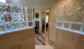 95 AUBURN FOREST Rd, Auburn, WY 83111