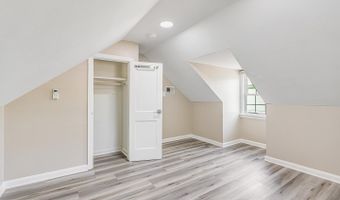 4719 25TH St N, Arlington, VA 22207