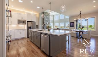 44 Sugar Bars Dr, Cody, WY 82414