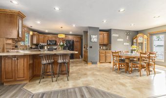 9749 48th Ave, Allendale, MI 49401