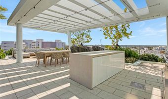 9221 E Bay Harbor Dr 512, Bay Harbor Islands, FL 33154