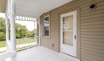 713 N 13 St, Atchison, KS 66002