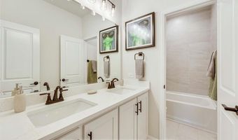 221 Comanche Trl, Alvarado, TX 76009