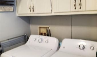 83 Sherwood Valley Ln, Coventry, RI 02816