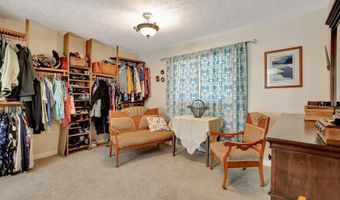 19655 Belduque Ct, Chugiak, AK 99567