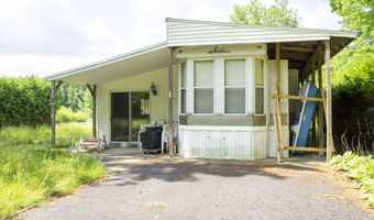 57 Pinewood Dr, Altona, NY 12910