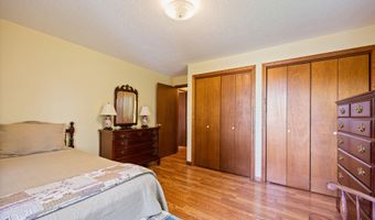 198 Crown St, Bristol, CT 06010