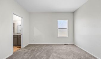311 Maple St, Bennett, CO 80102