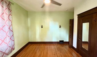 439 E 8th St, Alton, IL 62002