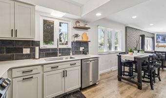 7253 Flamingo Rd, Algonac, MI 48001