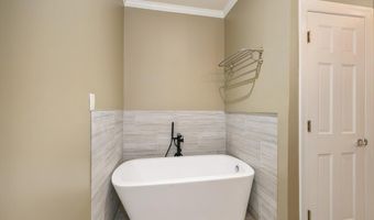 4878 Long Island Dr NE, Atlanta, GA 30342