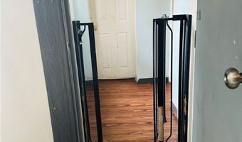 99 S 10th St, Airville, PA 15203