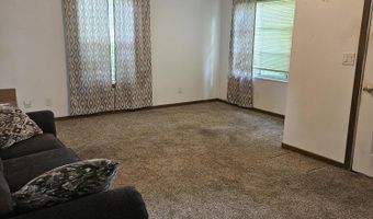 1023 N 1st St, Aberdeen, SD 57401