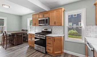 695 Budlong, Adrian, MI 49221