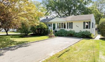 654 E Woodbridge Ave E, Avenel, NJ 07001