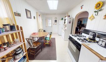 305 E Logan Ave, Altoona, PA 16602