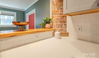 199 Pennsylvania Ave, Asheville, NC 28806