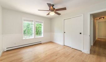 33 Huntsville Rd, Andover, NJ 07860