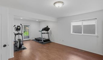 3840 Reflection Dr, Anchorage, AK 99504
